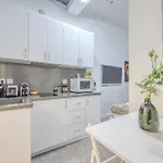 Cosy Centre Apartment